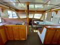 Jackson 40 Flybridge Cruiser