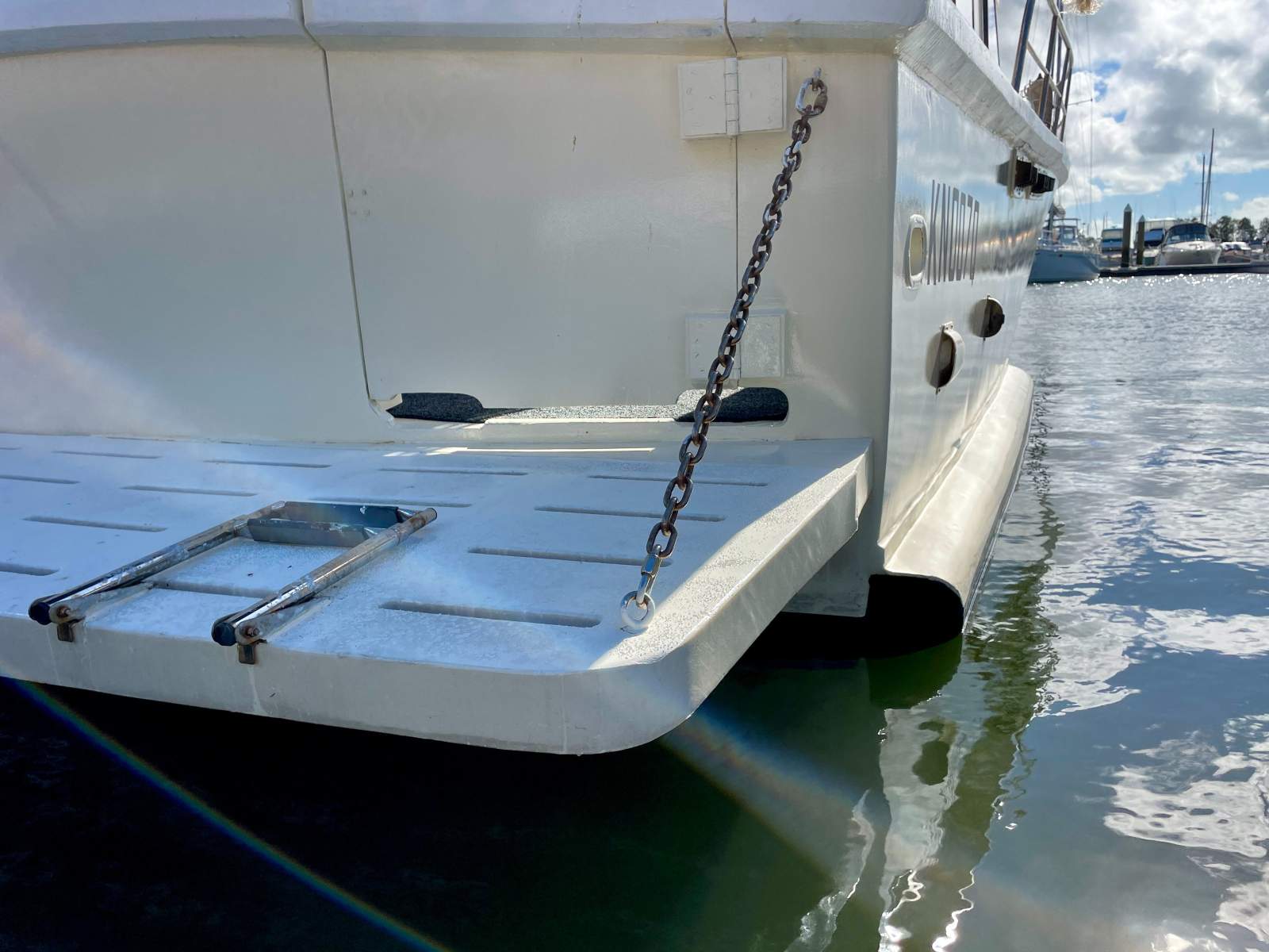 Jackson 40 Flybridge Cruiser