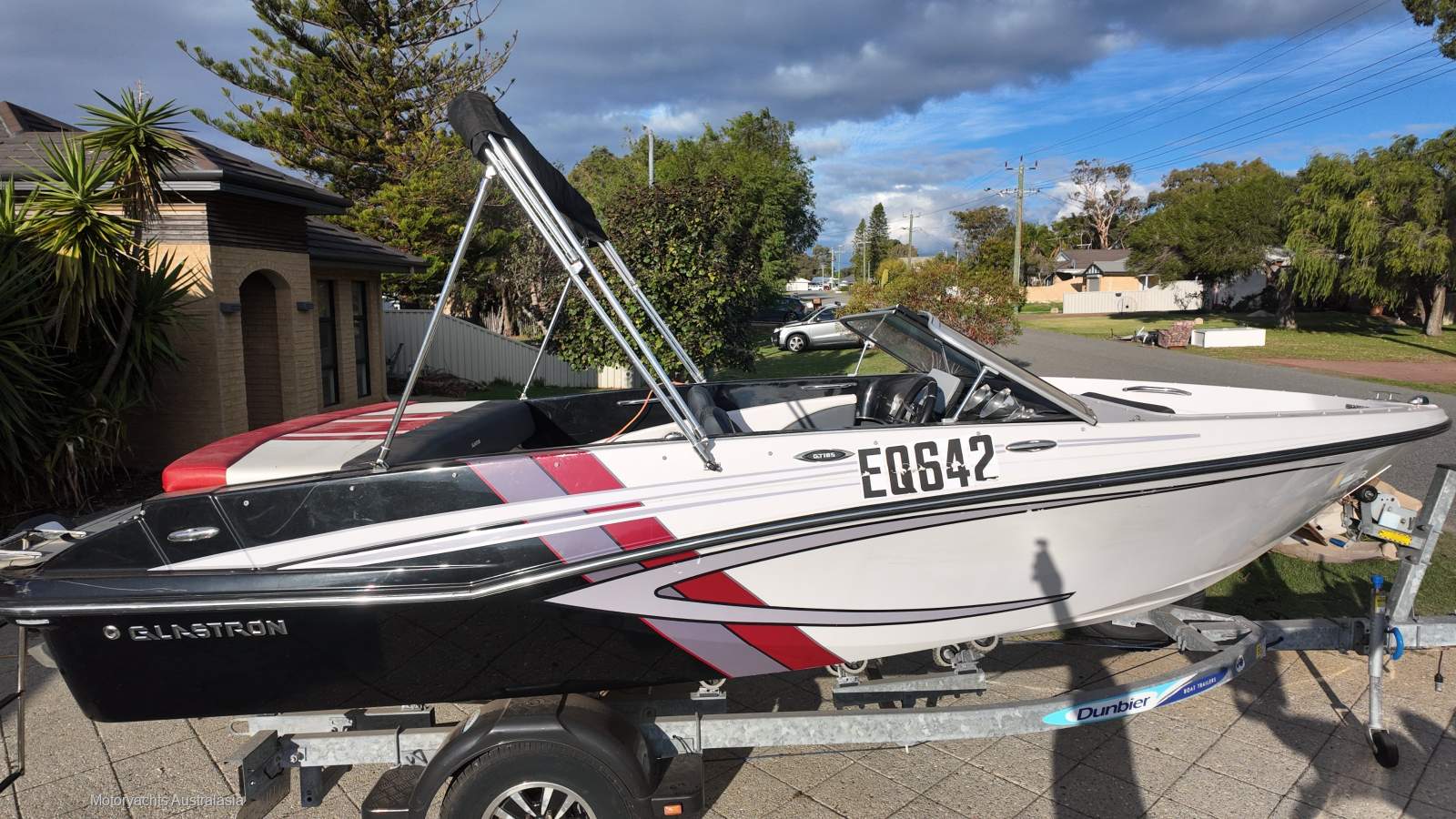 Glastron GTS 185 - Great American Bowrider