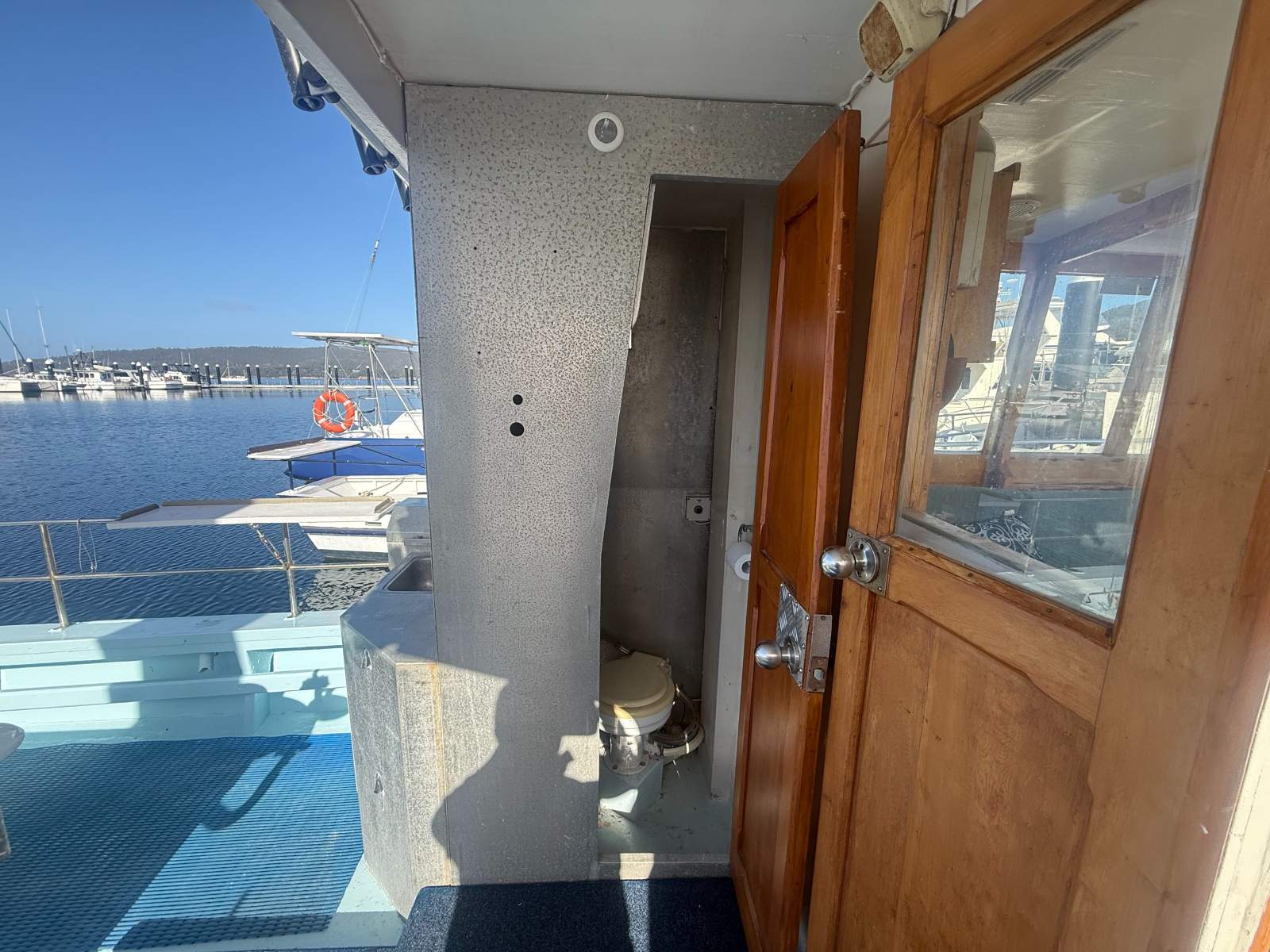 Hartley Cabin Cruiser &ndash; 37 HANGOVER