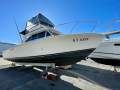 Bertram 28 Flybridge - Shaft Drive
