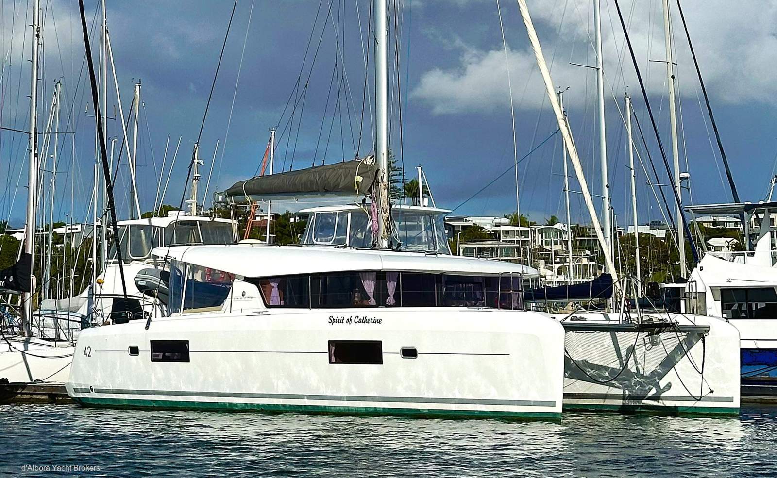 Lagoon 42