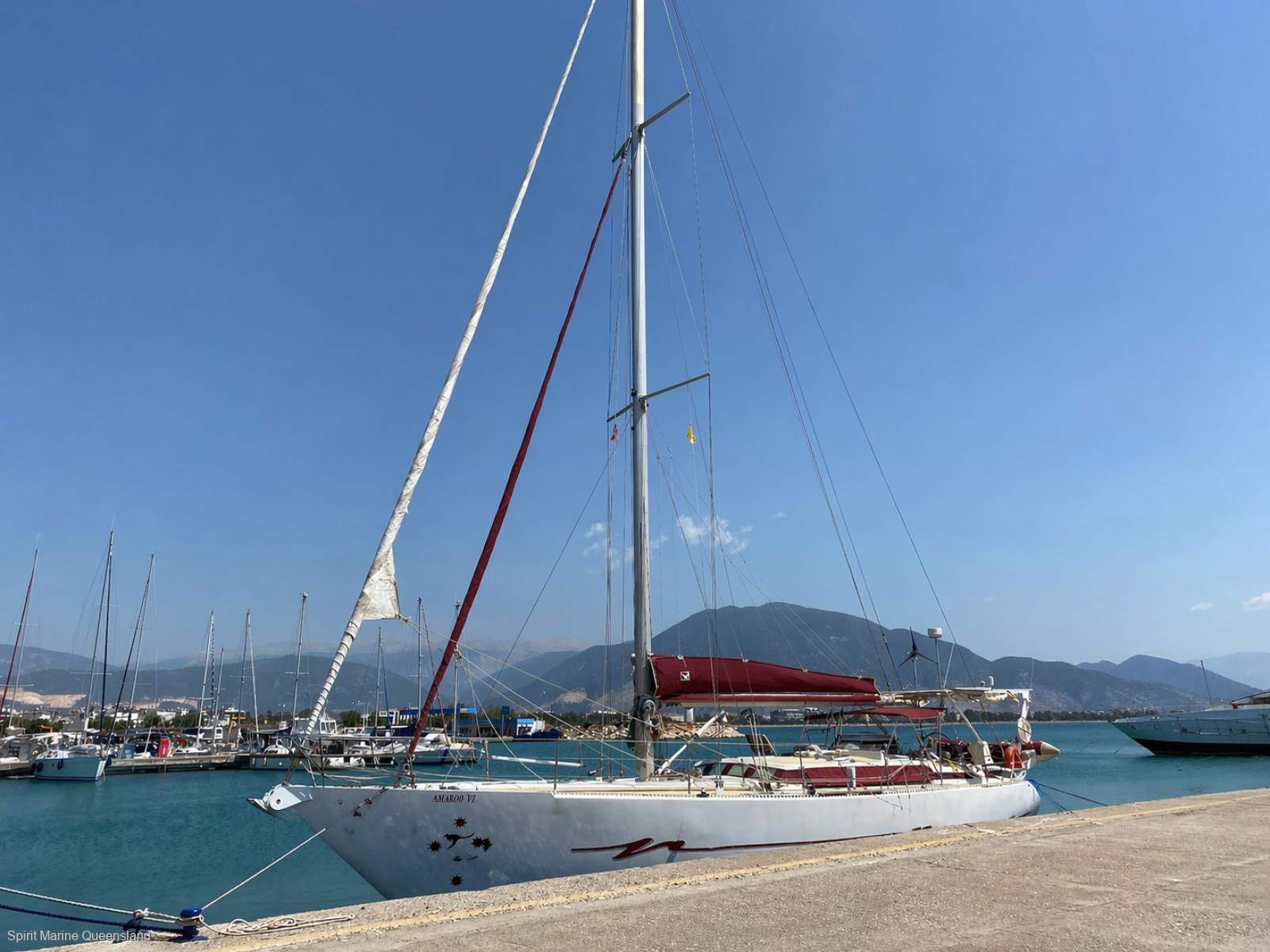 Adams 50 Deck Saloon