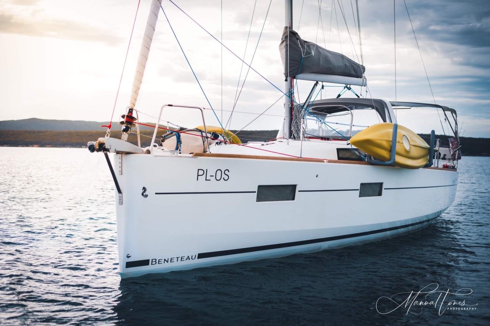 Beneteau 38
