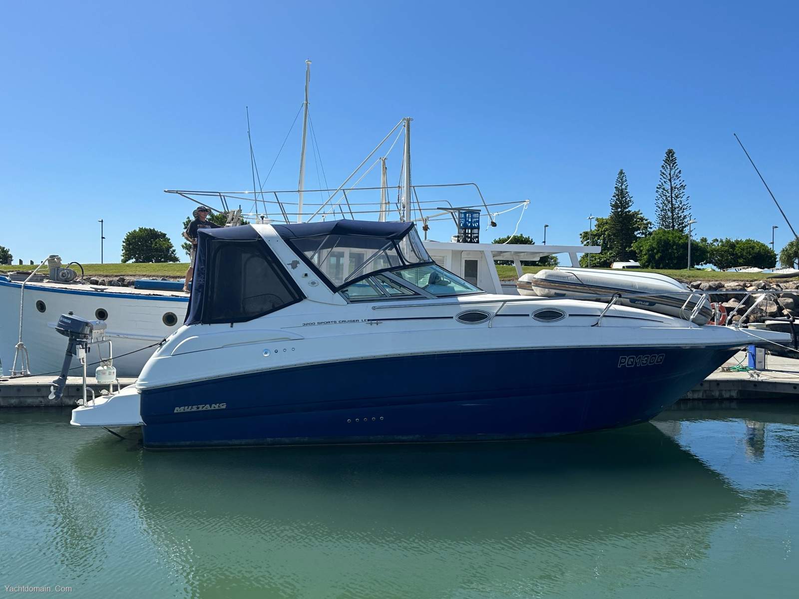 Mustang 3200LE Sportscruiser