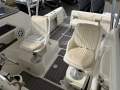 Boston Whaler 255 Conquest