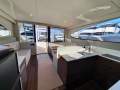 Caribbean 40 Flybridge Cruiser
