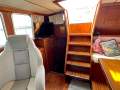 Nauticat 521 Pilot Saloon