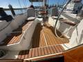 Nauticat 521 Pilot Saloon