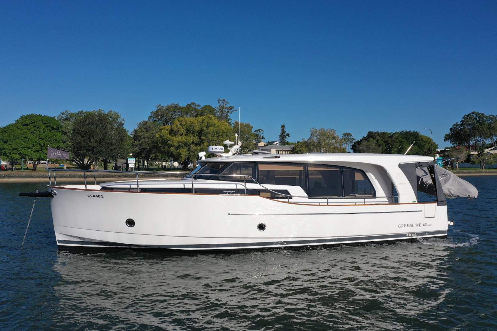 Greenline 40 Hybrid