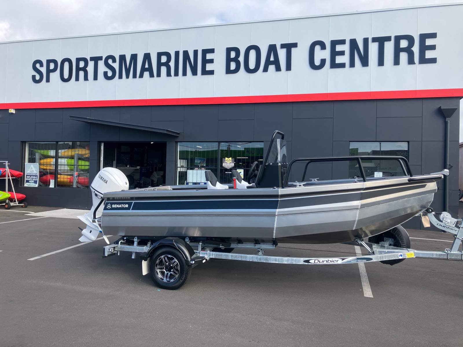 New Senator 500SC Boat, Motor, Trailer Package