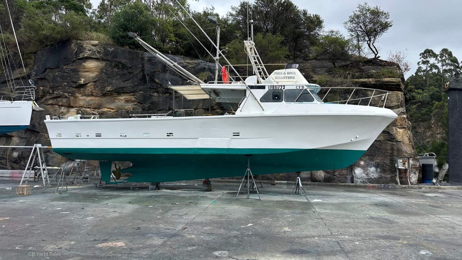 Harriscraft 45 Fishing Charter Boat