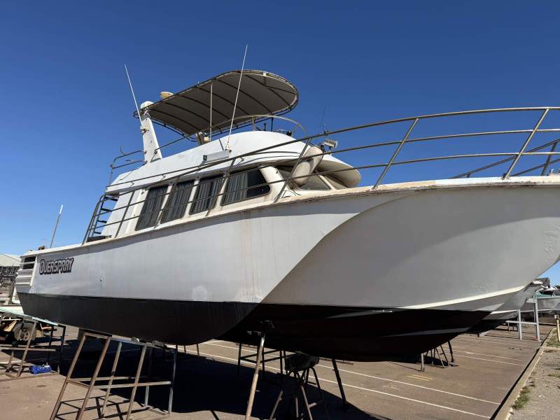 Custom multi hull