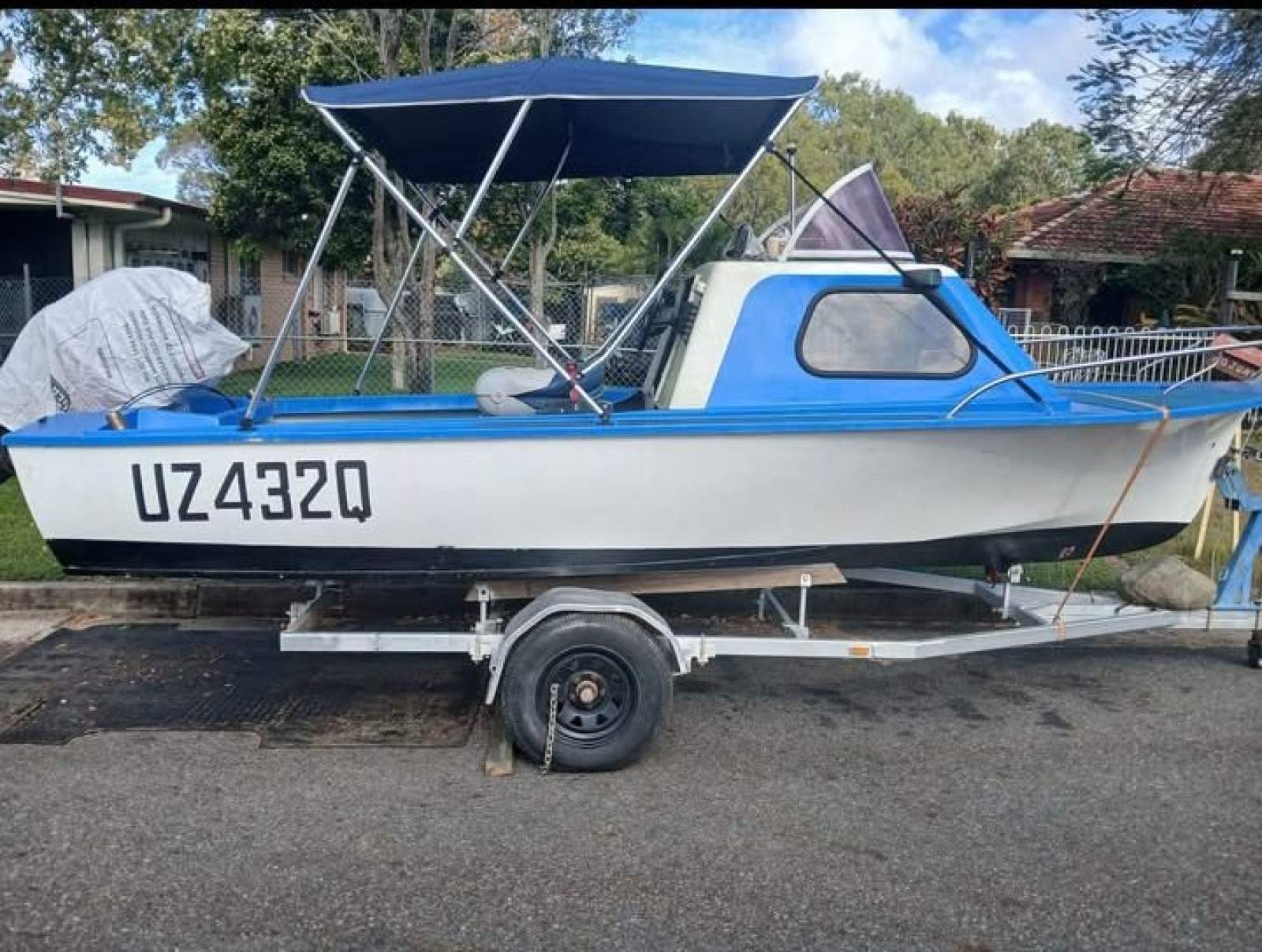 4 meter half cabin boat and trailer