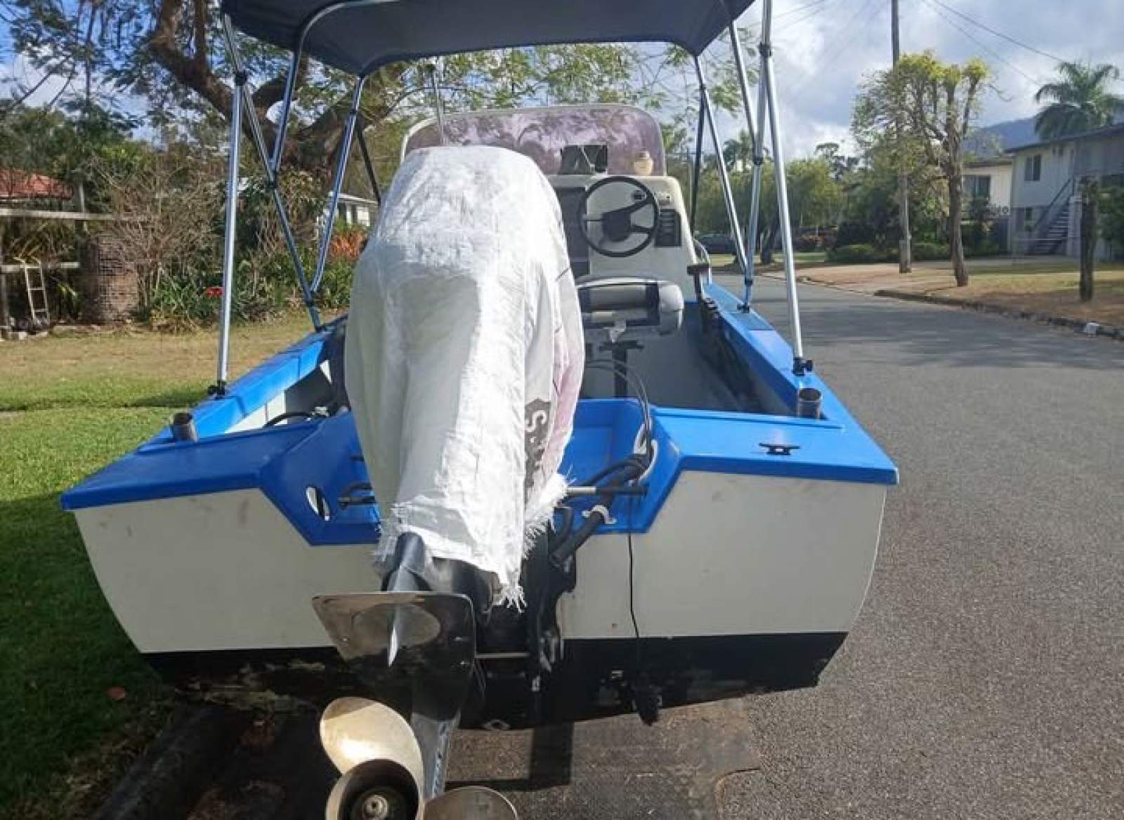4 meter half cabin boat and trailer