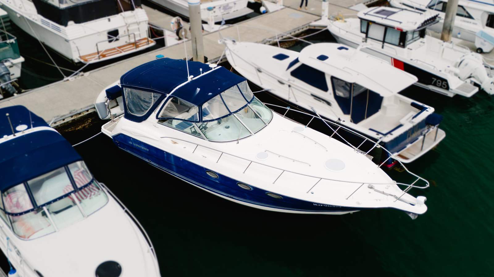 Monterey 322 Cruiser Great all rounder cruiser with bow thruster