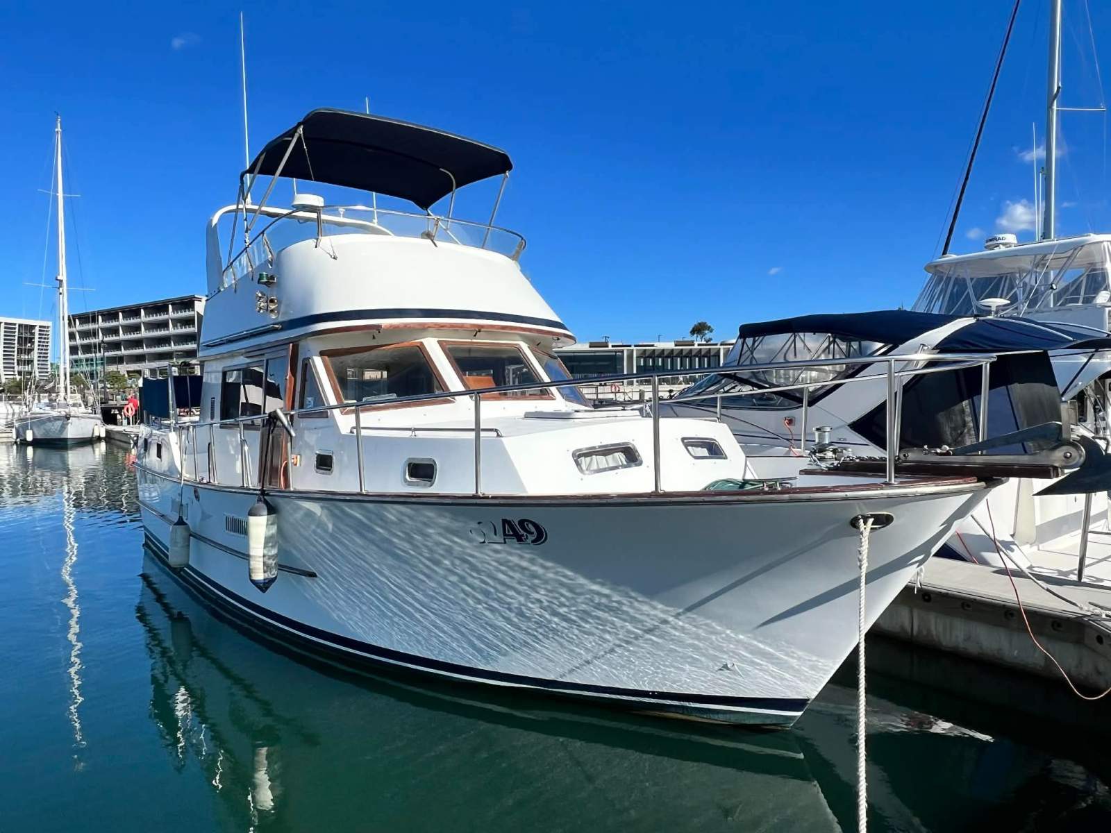 Challson Blue Seas 37