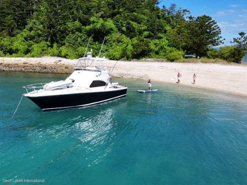 Black Watch 40 Flybridge Sport Fisher