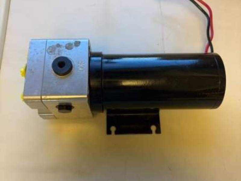 RAYMARINE TYPE 2 HYDRAULIC PUMP 12V