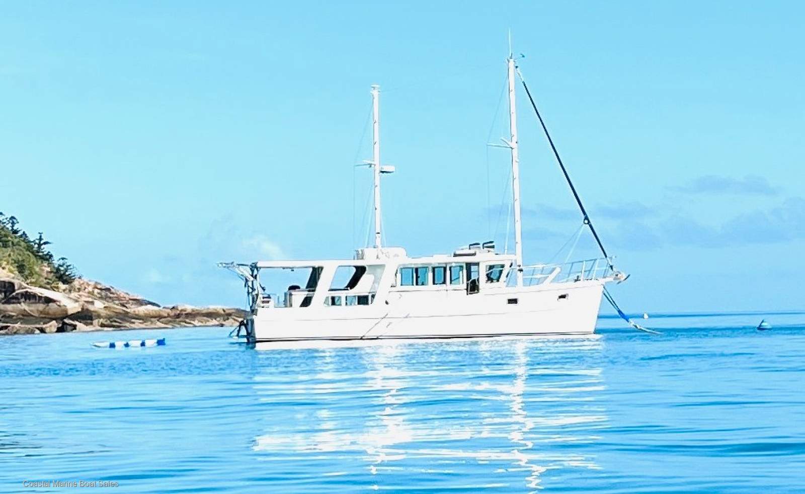 Millkraft 47 Bridgedeck Cruiser