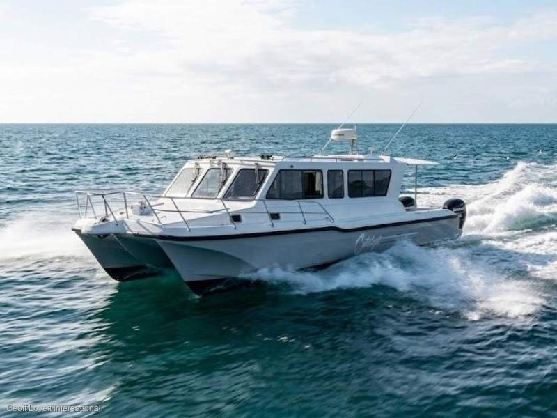 Ozycat 3800 Sedan Powered Catamaran