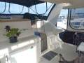 Cruisers Yachts 3650