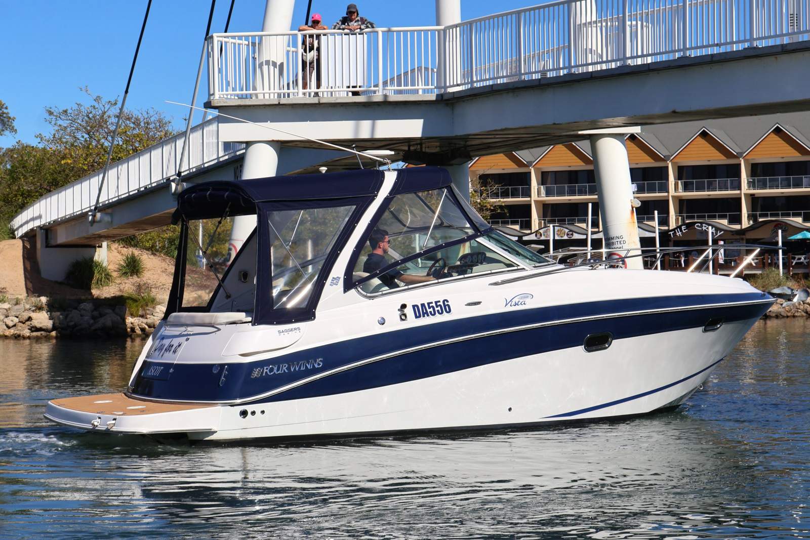 Four Winns Vista 288