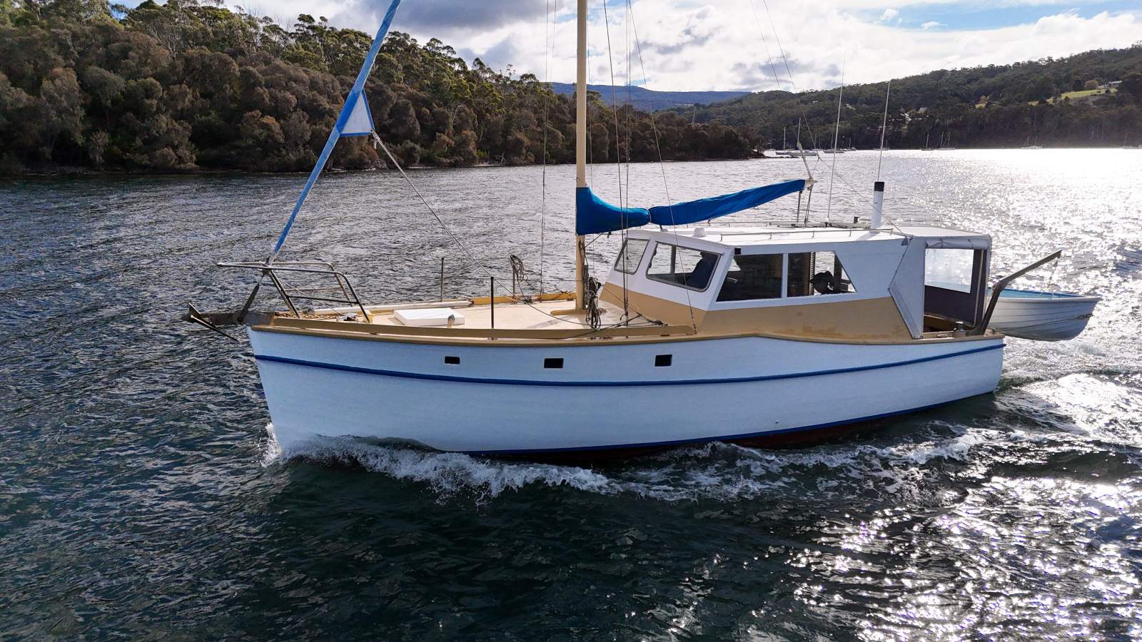 Custom 33ft PILOTHOUSE Timber Motorsailer