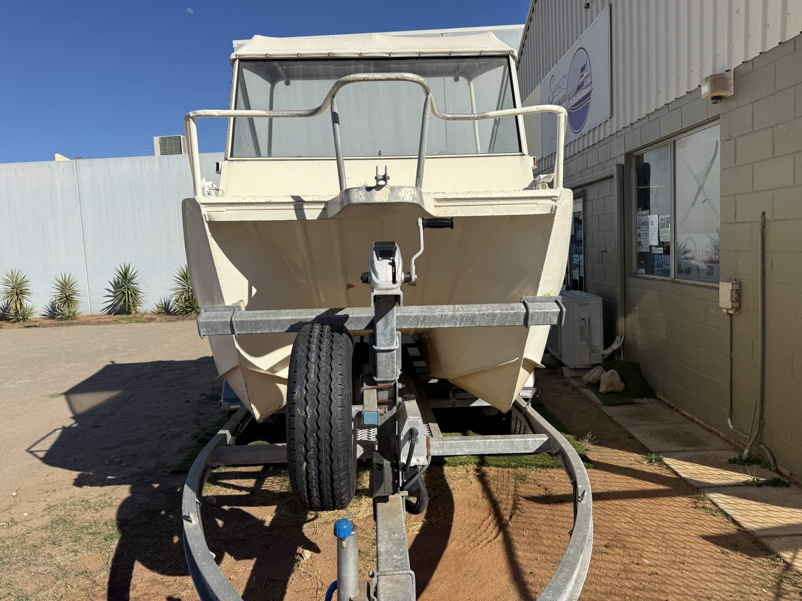 Websters Twinfisher 4.7 NEAT AND TIDY