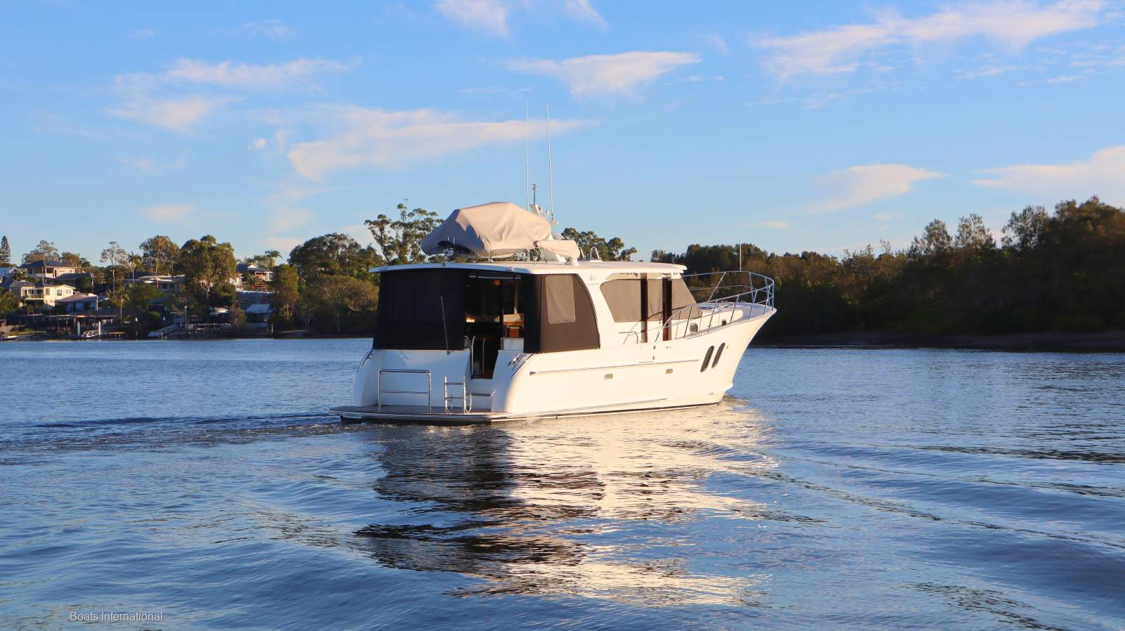 Island Gypsy 50 Wide Body