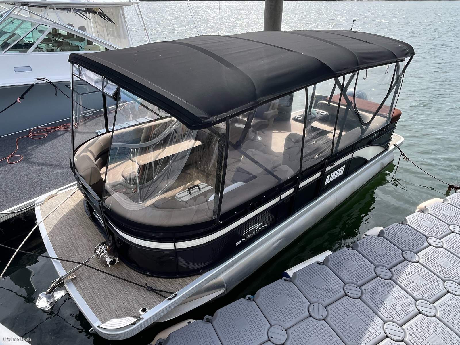 Bennington Pontoon Boat 21SX - 2023MY