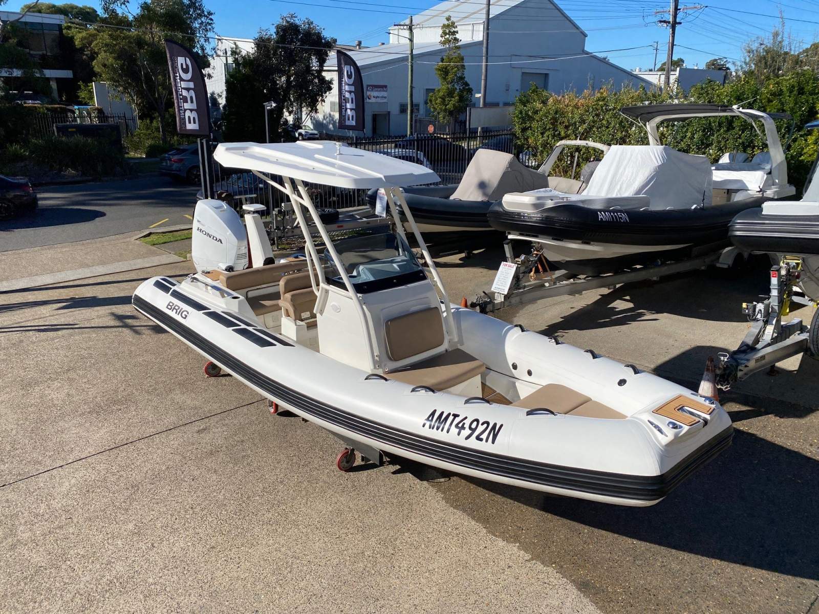Brig Eagle 670 T-Top