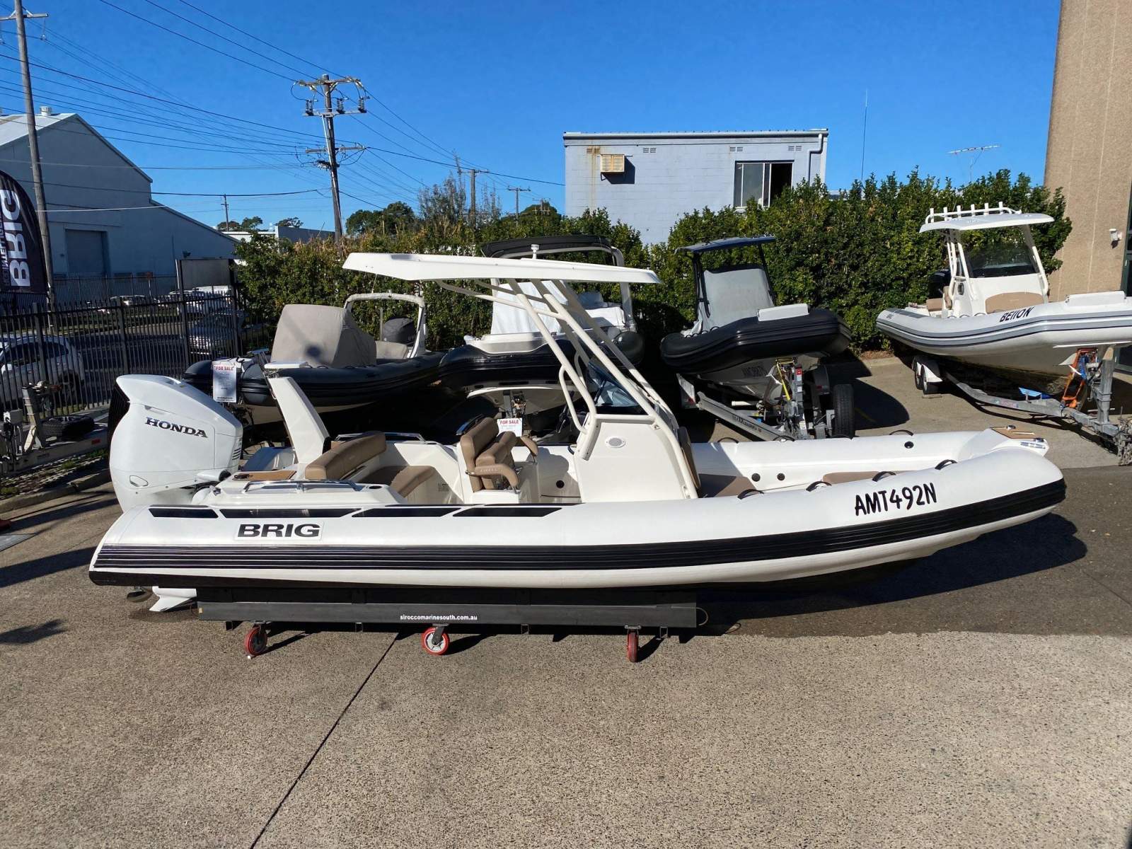 Brig Eagle 670 T-Top