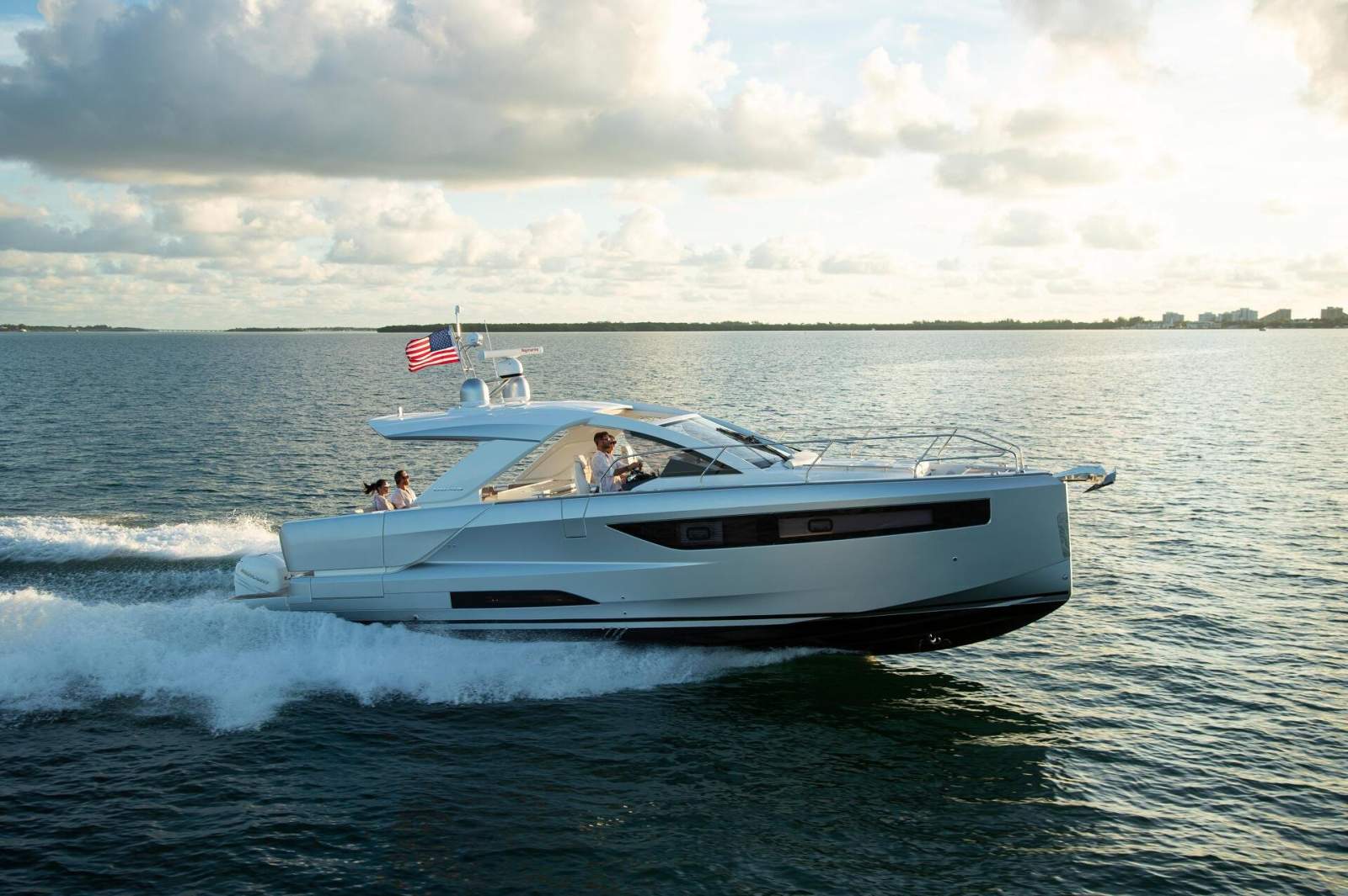 Jeanneau DB 43 Outboard