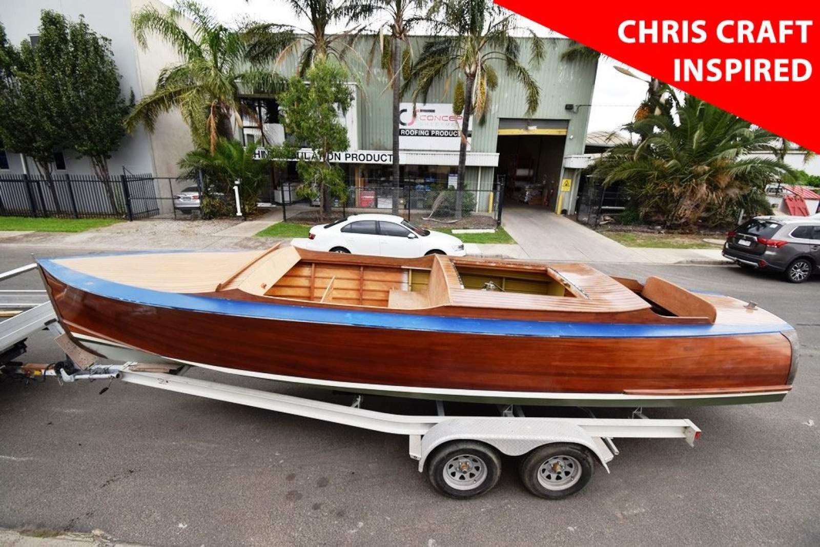 Custom Craft Miss Chris - CHRIS CRAFT INSPIRED