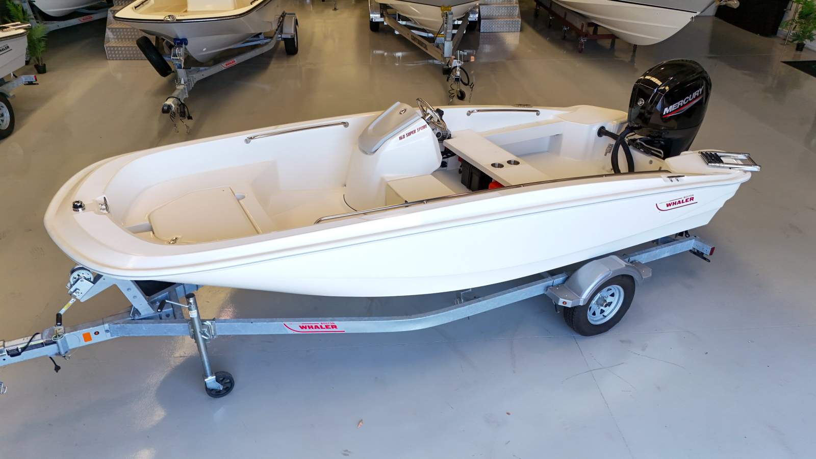 Boston Whaler 160 Super Sport Side Console
