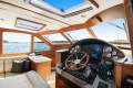Palm Beach Motor Yachts PB42 Sedan