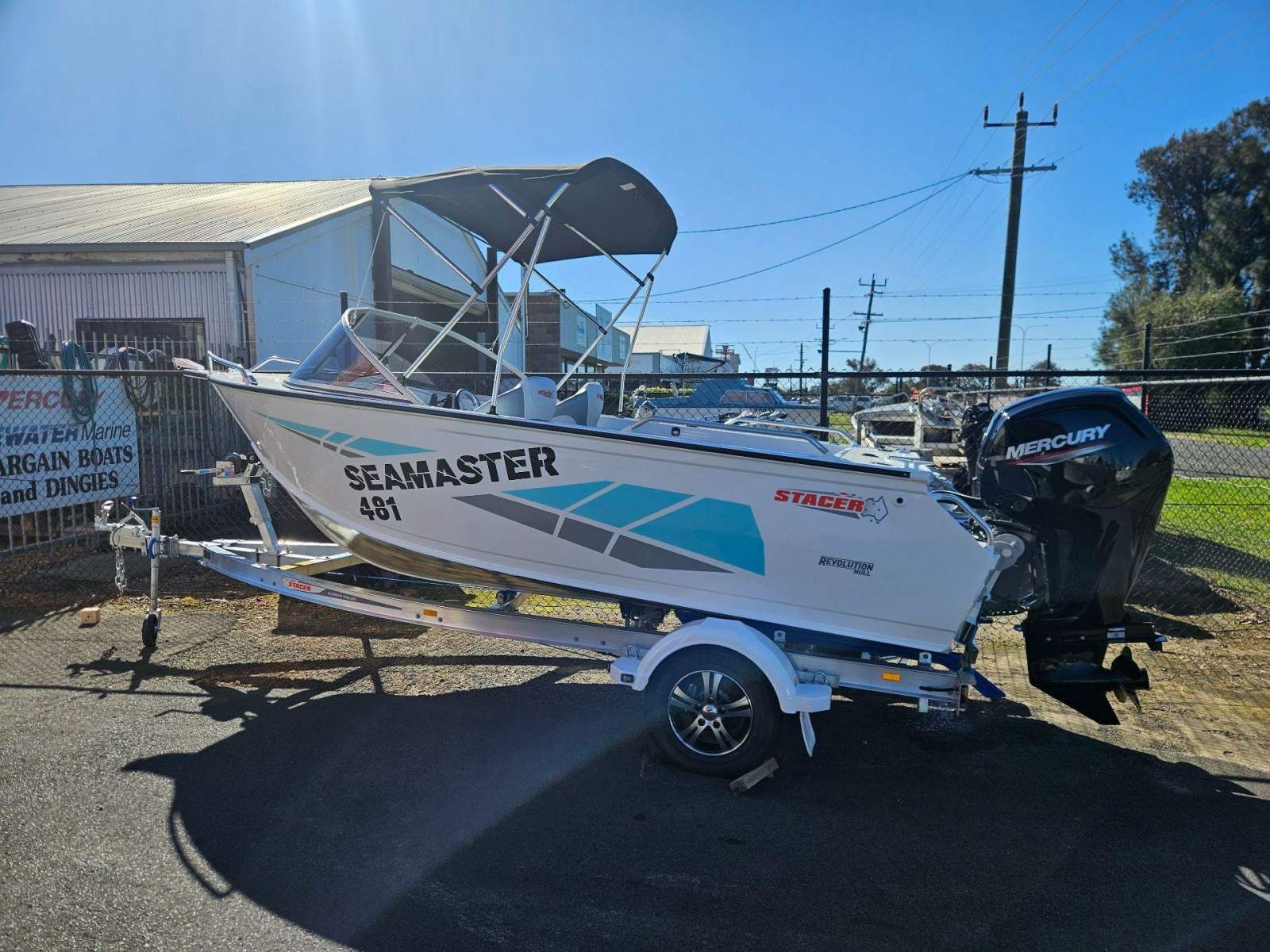 Stacer 481 Sea Master, 75hp Mercury four stroke & 1100kg alloy trailer