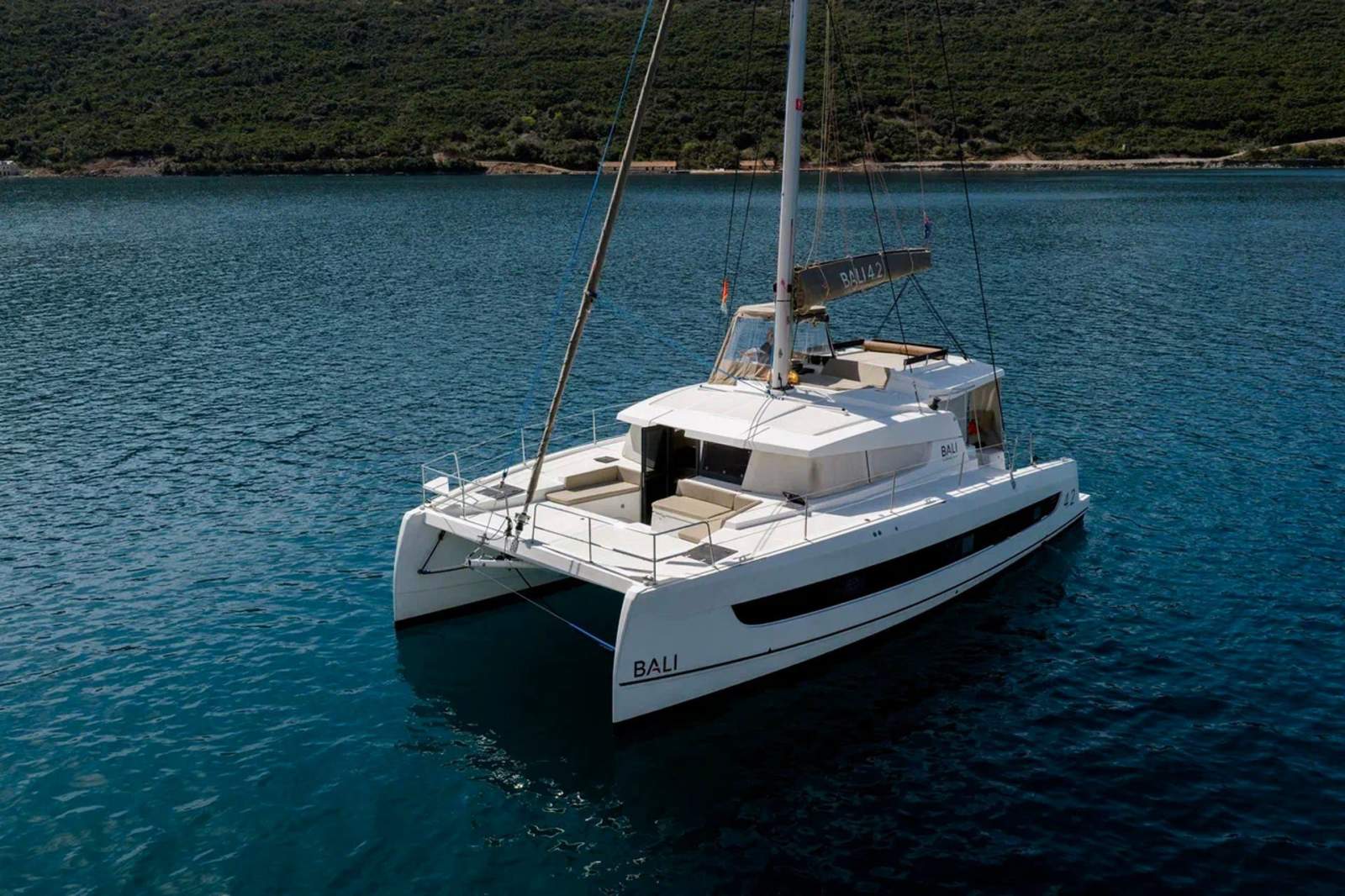 Bali Catamarans 4.2 Catana