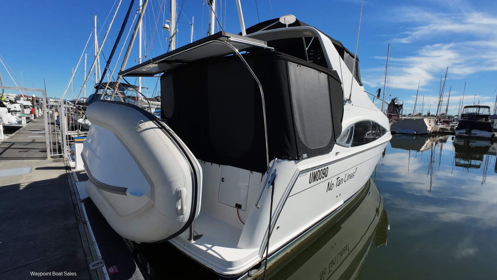 Carver 36 Mariner