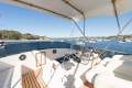 Bertram 31 Flybridge Cruiser
