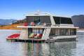 I-SPY Houseboat Holiday Home on Lake Eildon:i-SPY on Lake Eildon