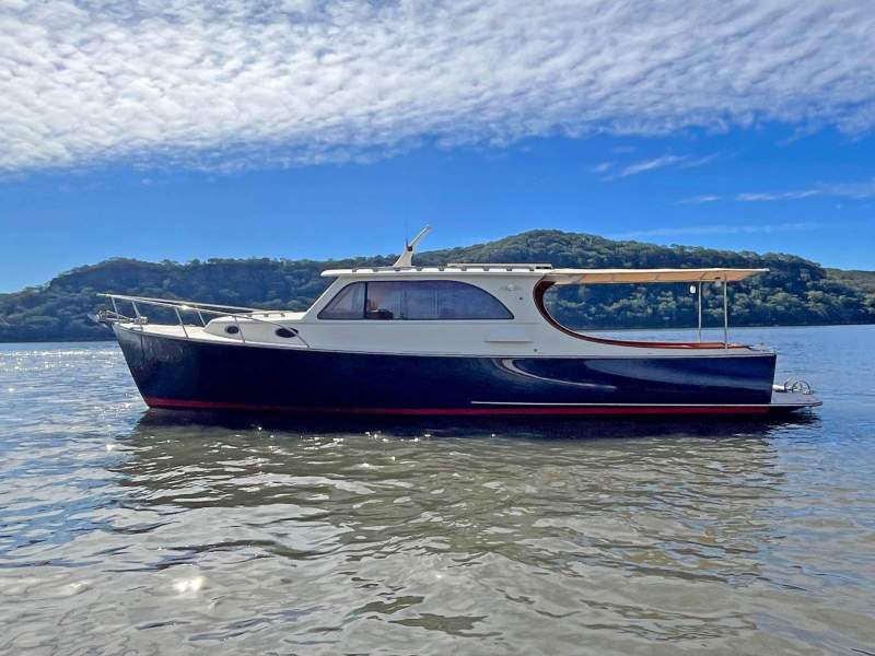 Palm Beach Motor Yachts 38