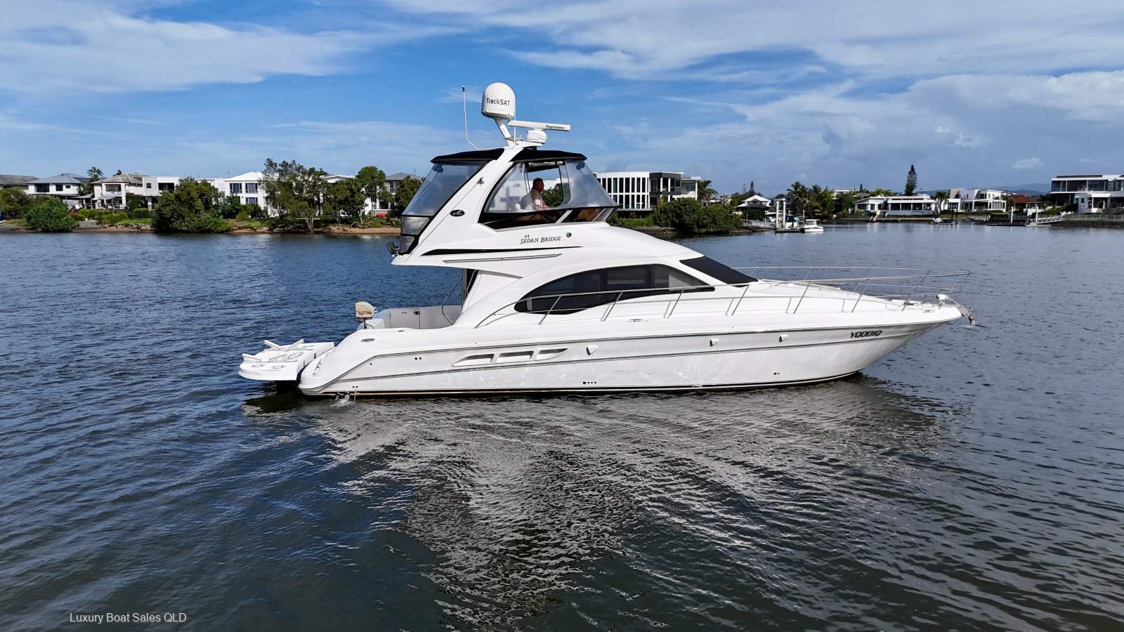 Sea Ray 44 Sedan Bridge