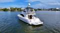 Sea Ray 44 Sedan Bridge