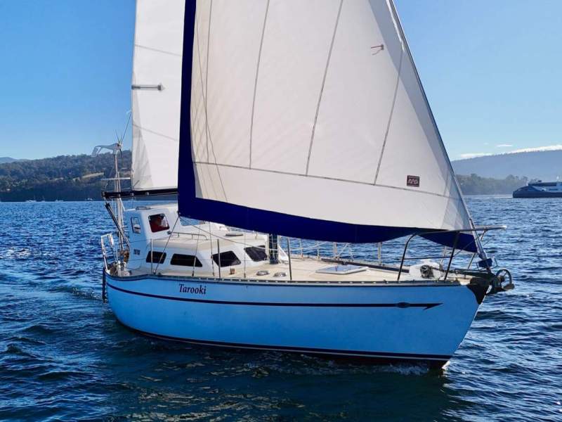 Swanson 28 CAPABLE & COMFORTABLE CRUISING YACHT