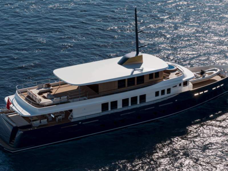Numarine 38XPC Explorer Yacht