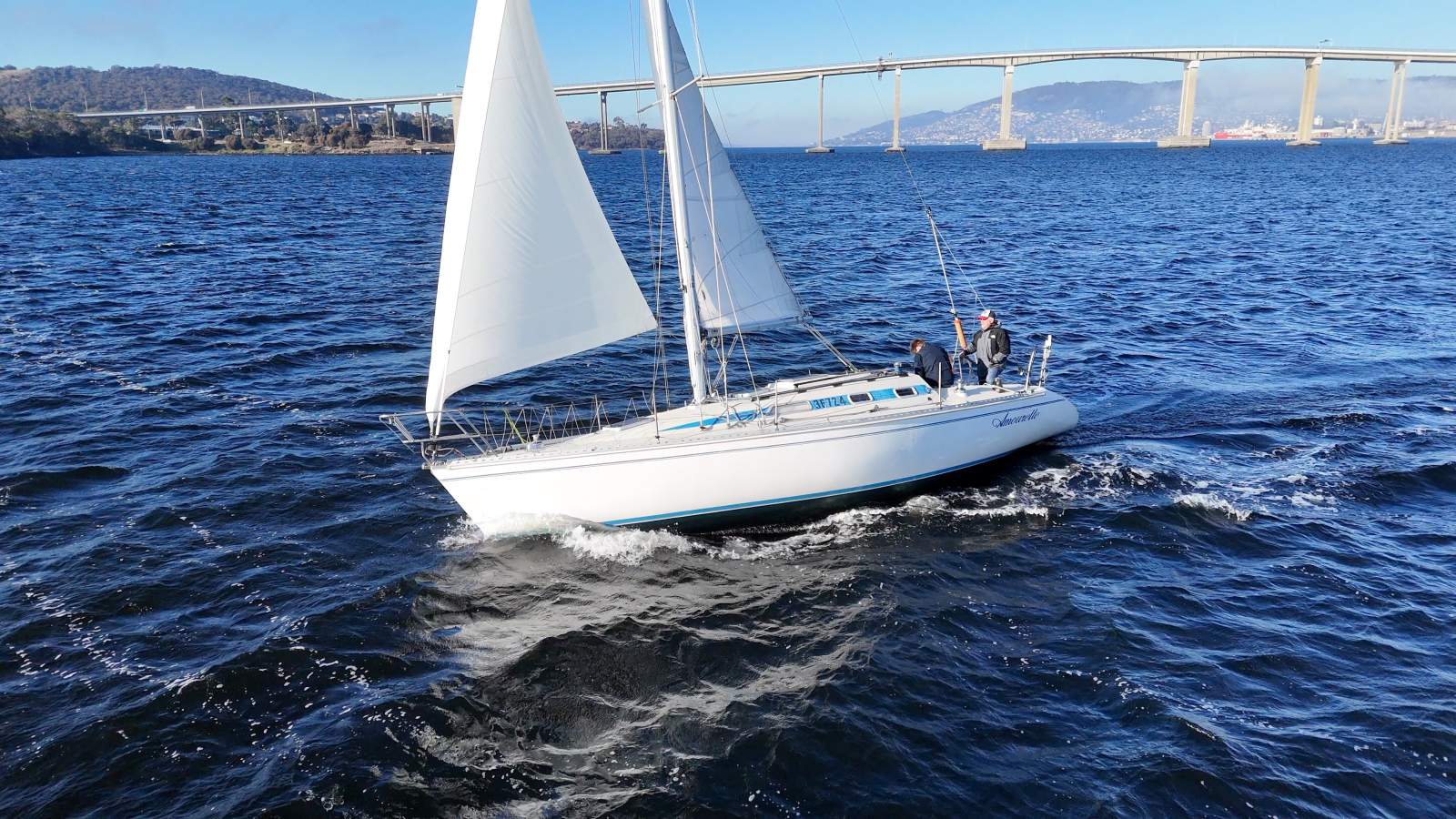 Elan 33 QUALITY CRUISER/RACER!