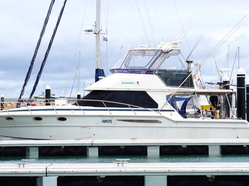 Thomascraft 45 Cabin Cruiser