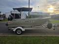 Stacer 429 Rampage, 30hp four stroke 50hrs & alloy trailer